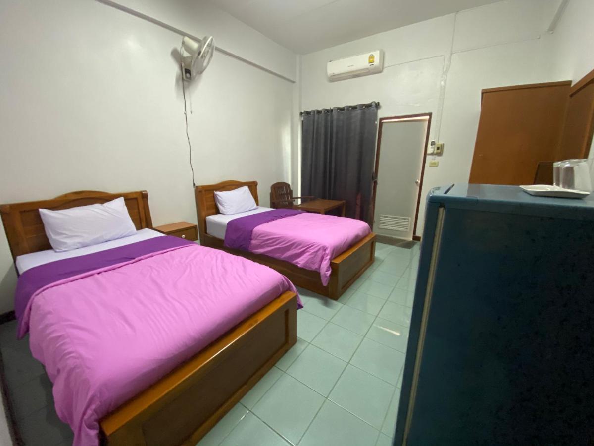 Jitrawadee Hotel Lampang Room photo